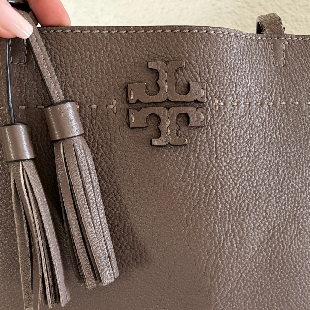 Authentic Tory Burch McGraw Tassel Leather Tote in Brown - Picture 11 of 11